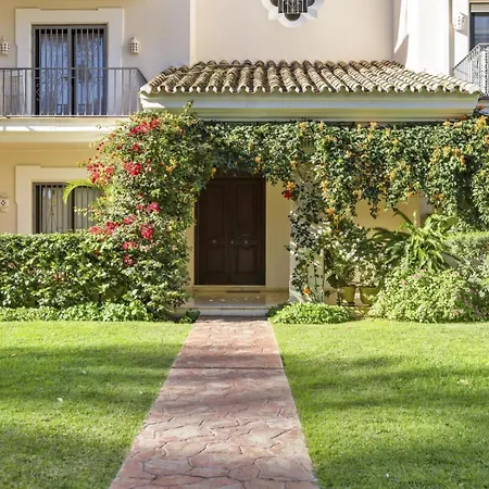 Cerca De La Playa Ref Adm409 Marbella